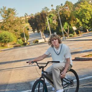 美女被男人扒开腿猛❌视频免
